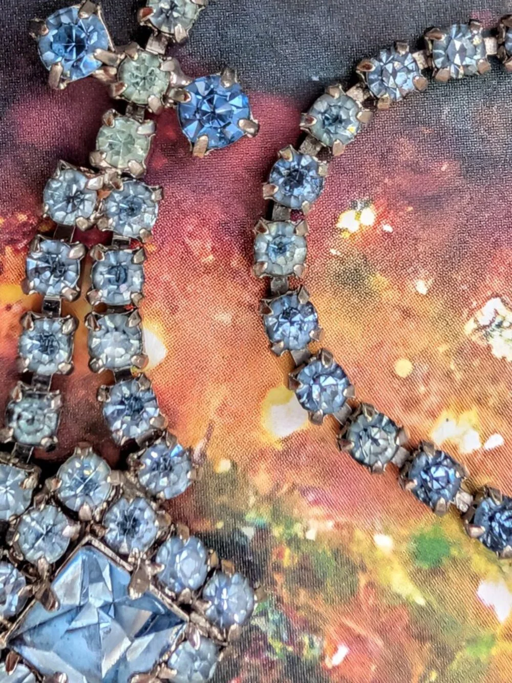 1930's - 1940's Art Deco Style Icy Blue Rhinestone Choker Necklace